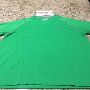 Under Armour tee
